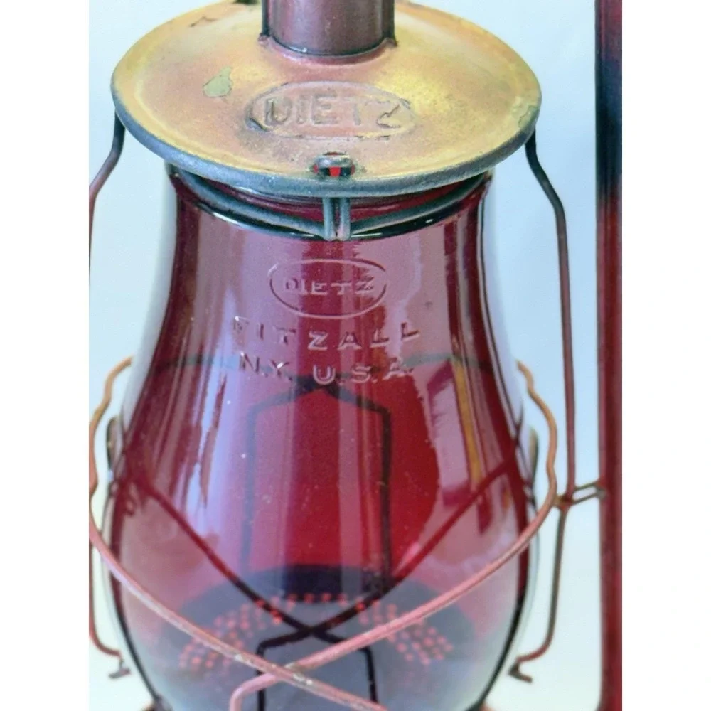 Vintage Dietz Lantern HY-LO With Red Dietz Fitzall Globe New York